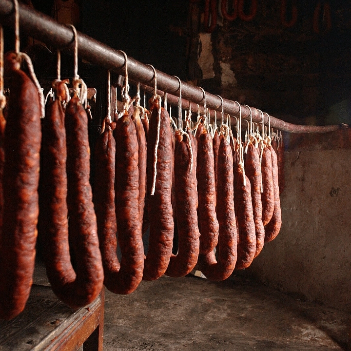 Elaboración tradicional de embutidos